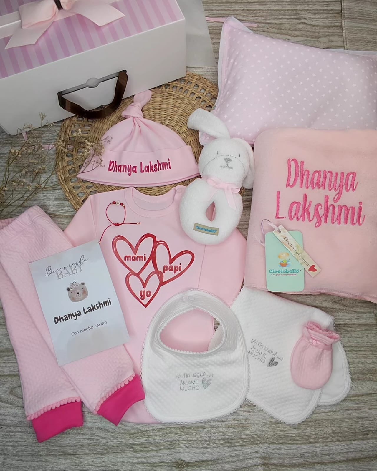 Salida de clínica PREMIUM Rosado Corazones